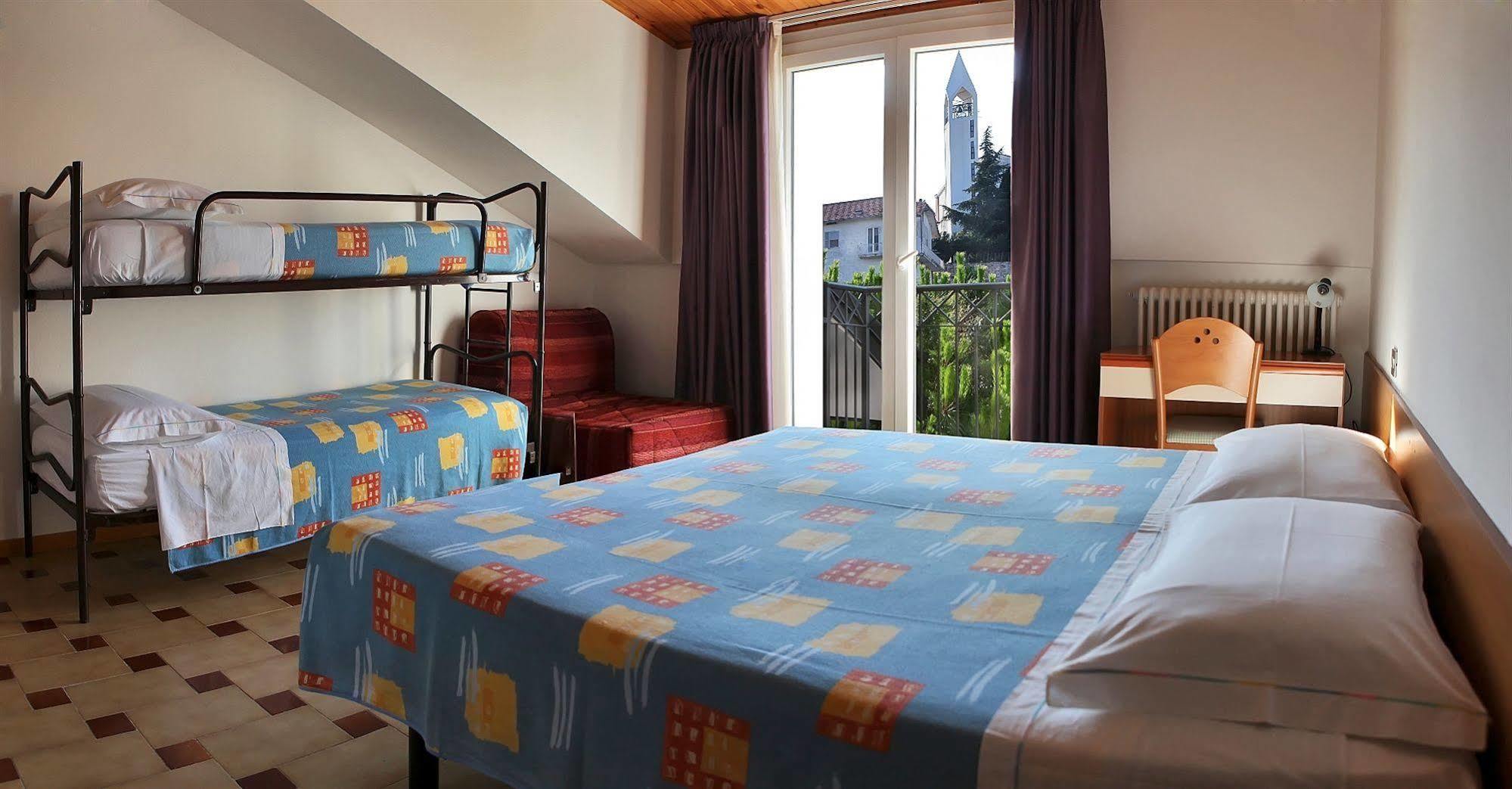 Albergo Centopini Gemmano Eksteriør billede